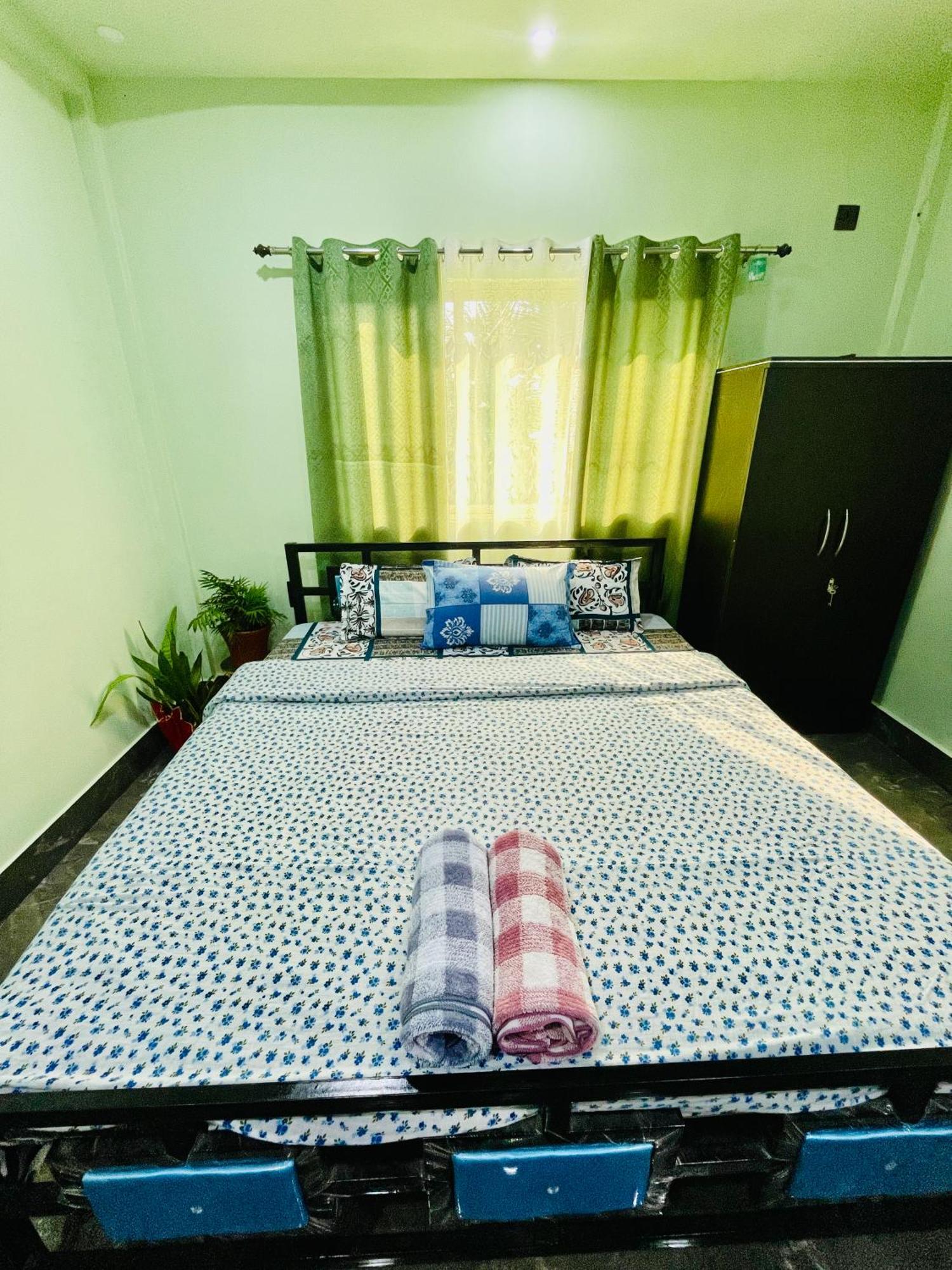 Deka'S Homestay Tezpur Exterior photo